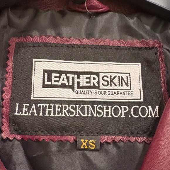 NWT [Leather Skin] Burgundy Maroon Asymmetrical Zip Leather Jacket Women’s XS - Picture 12 of 12